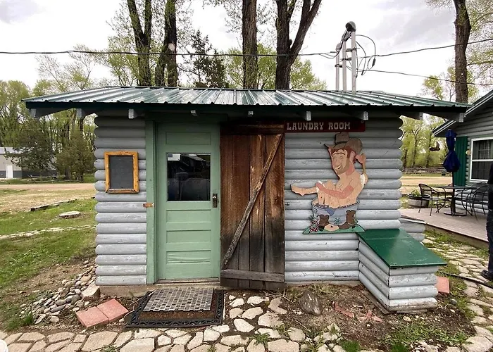 Delightful Secluded In Riverside, Wyoming